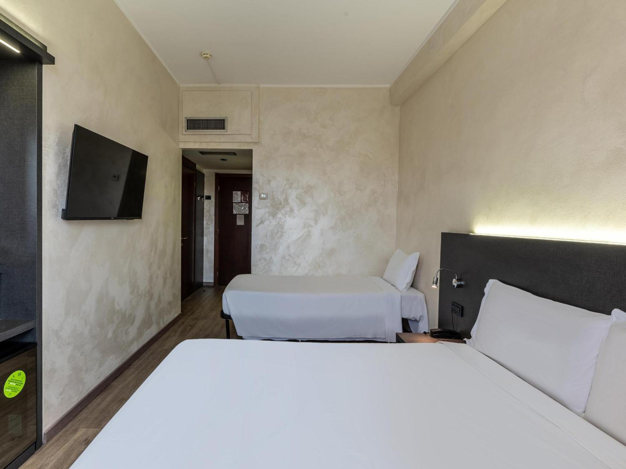 B&B Hotel Borgaro Torinese Luaran gambar